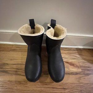 No.6 Pull On Shearling Clog Boot